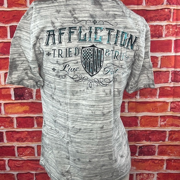 Affliction Women’s T-Shirt - Picture 3 of 5